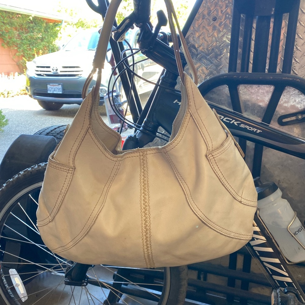 Lucky brand purse.